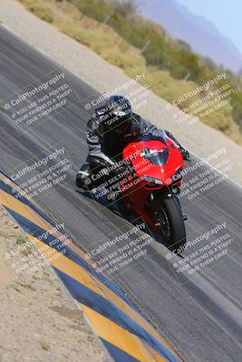 media/Dec-09-2023-SoCal Trackdays (Sat) [[76a8ac2686]]/Turn 3 Inside (1015am)/